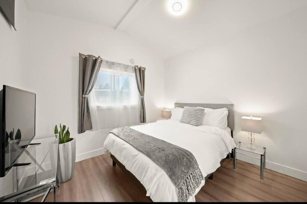 Entire New Cozy And Modern 2-Storey House Vancouver Zewnętrze zdjęcie